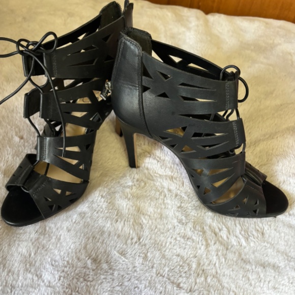 Jessica Simpson Emelia lace up heels - Picture 3 of 5